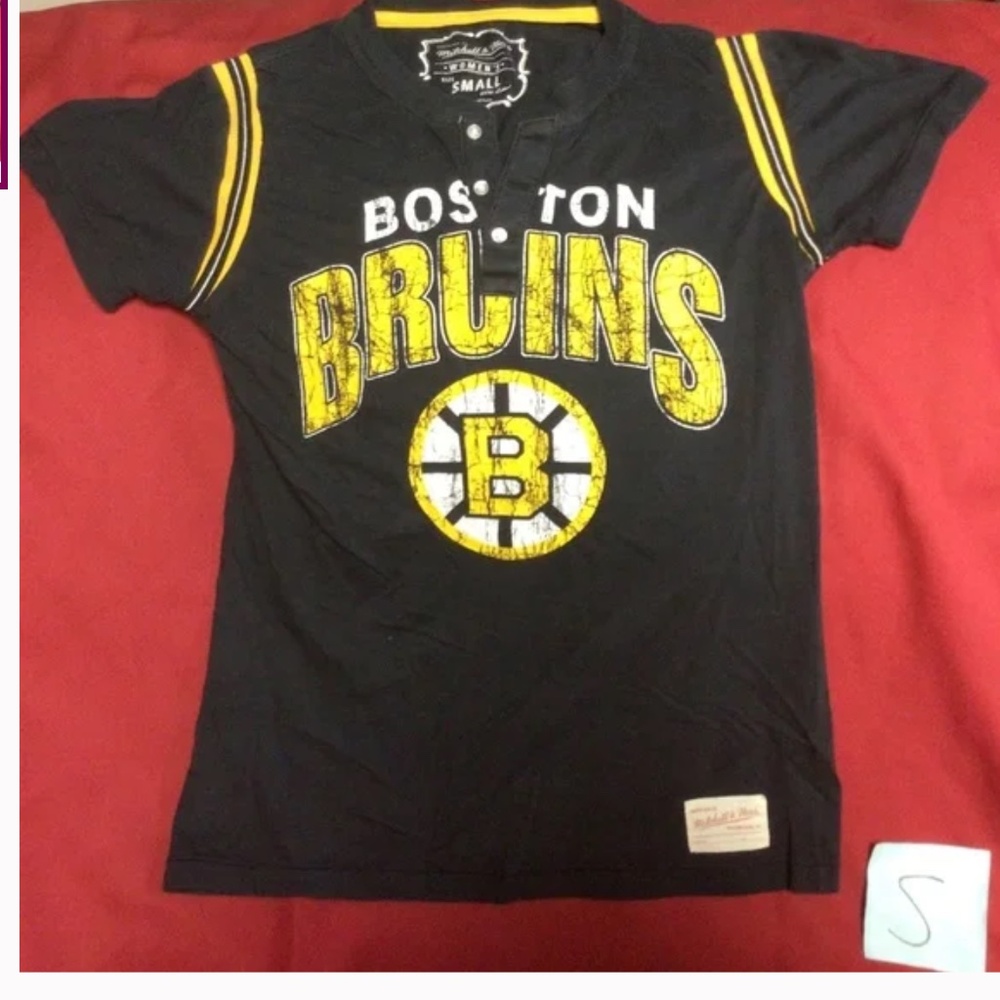 NHL womens BOSTON Bruins tshirt